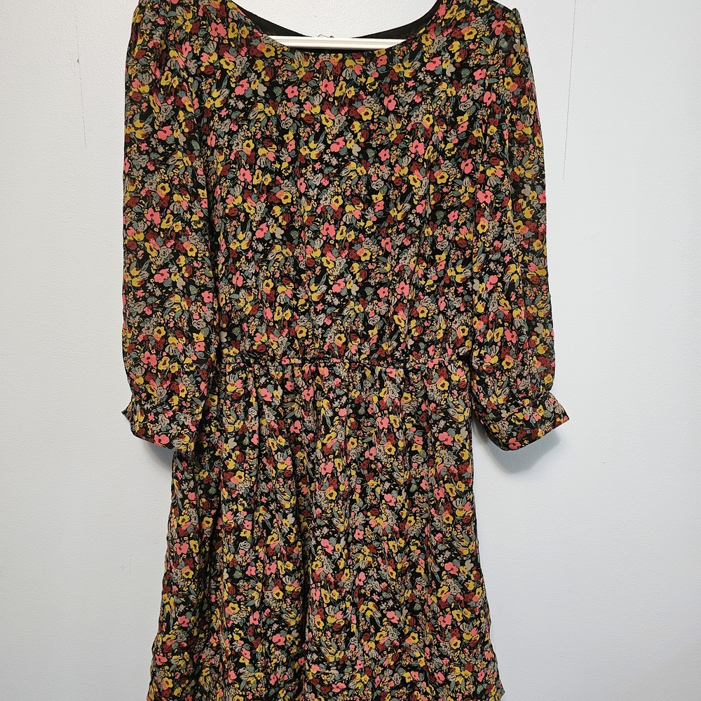 Forever 21 Black Floral Long Sleeve Dress